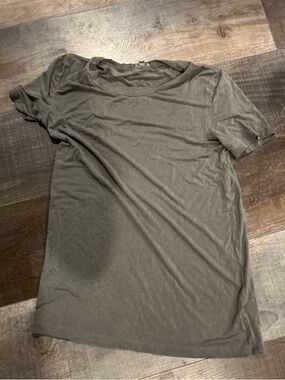 POL Men's Olive Crewneck Short Sleeve Tee